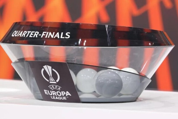 Футбол.  "МЮ" &mdash; "Севилья" и еще три пары. Результаты жеребьевки 1/4 финала Лиги Европы
&nbsp;