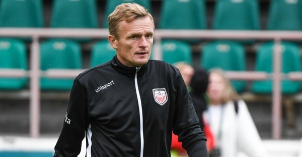 Футбол.  Павел Кирильчик о матче с румынами: ребятам удалось зажечь луч надежды. Мы уже не просто мешаем другим, а играем сами
 