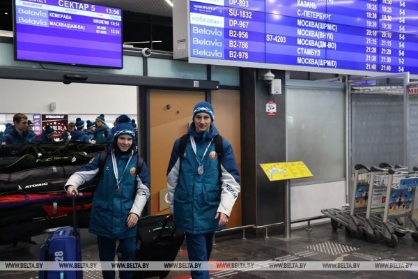 ФОТОФАКТ: Белорусские спортсмены вернулись домой после участия во II зимних Международных играх "Дети Азии"