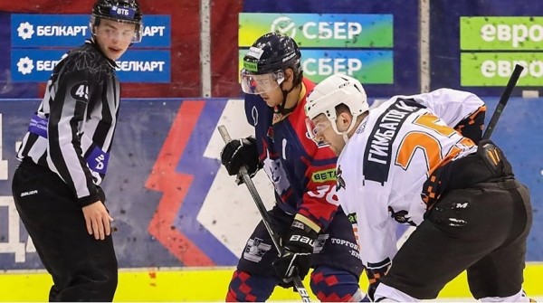 "Металлург" вышел вперед в полуфинальной серии Кубка Президента против "Шахтера"