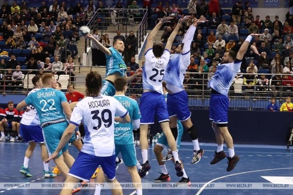 ФОТОФАКТ: Сборные Беларуси и России по гандболу сыграли вничью во втором товарищеском матче ФОТОФАКТ: Сборные Беларуси и России по гандболу сыграли вничью во втором товарищеском матче