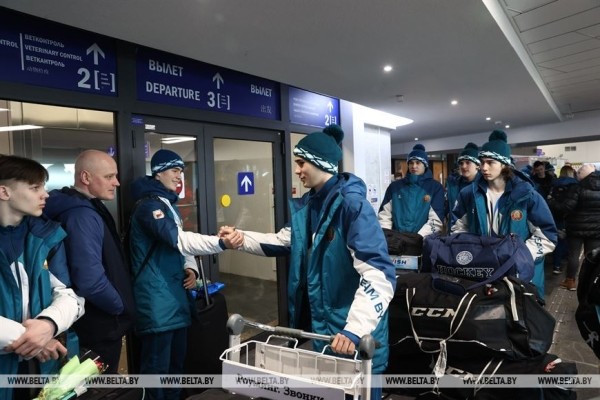 ФОТОФАКТ: Белорусские спортсмены вернулись домой после участия во II зимних Международных играх "Дети Азии"