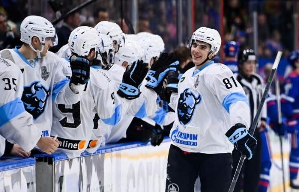 Хоккей.  Виталий Пинчук: как многие говорили, это битва двух систем... Они будут злые, надо быть к этому готовыми
 