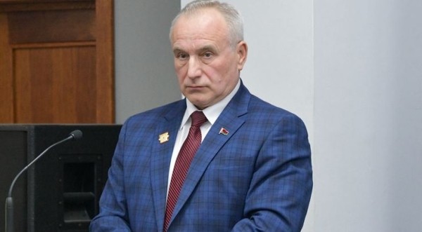 Футбол.  Николай Шерстнев: интересы нас и родителей совпадают в том, чтобы уберечь детей от потери зрения, последующего суицида
 