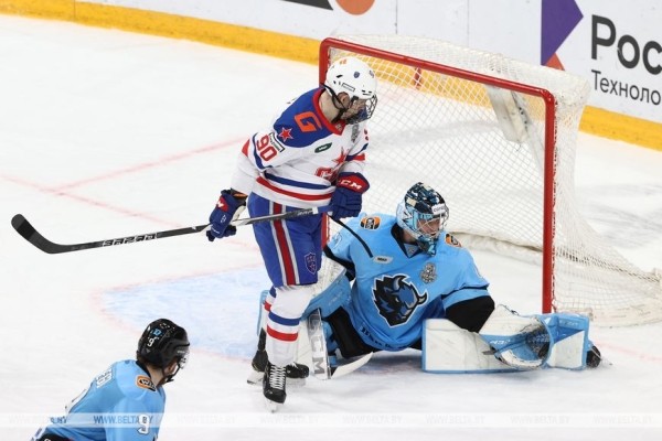 Минские динамовцы проиграли СКА в третьем матче первого раунда плей-офф КХЛ