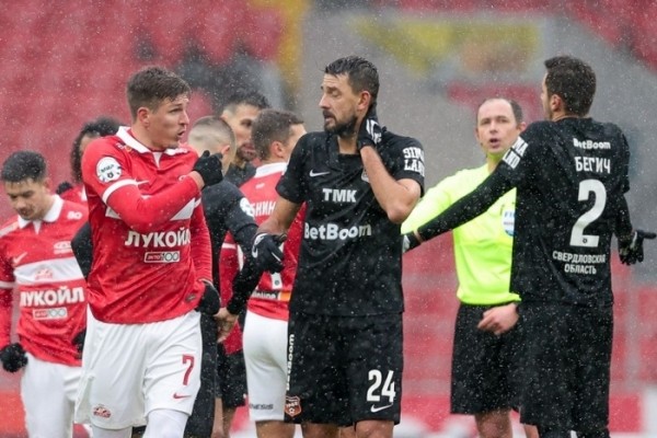 Футбол.  Павел Погребняк: для меня "Урал" — один из фаворитов Кубка России
 