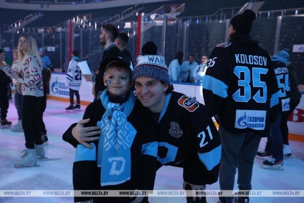 ФОТОФАКТ: Хоккейный клуб "Динамо-Минск" закрыл хоккейный сезон ФОТОФАКТ: Хоккейный клуб "Динамо-Минск" закрыл хоккейный сезон