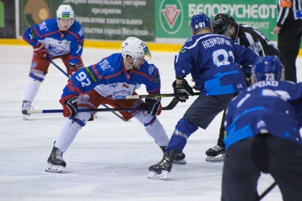 Хоккей.  Betera-Экстралига. "Юность" победила "Витебск" в овертайме и повела в серии — 3-0
 