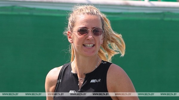 Виктория Азаренко вышла в третий круг турнира в Майами Виктория Азаренко вышла в третий круг турнира в Майами