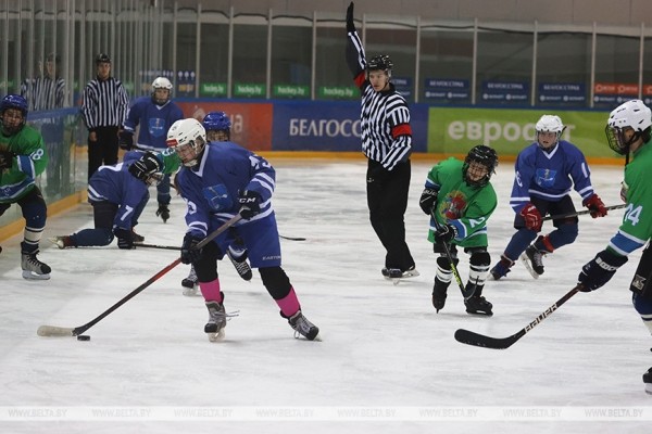 ФОТОФАКТ: Финал турнира "Золотая шайба" в младшей группе стартовал в Минске