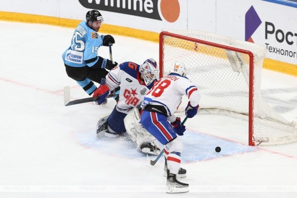 Минские динамовцы проиграли СКА в третьем матче первого раунда плей-офф КХЛ
