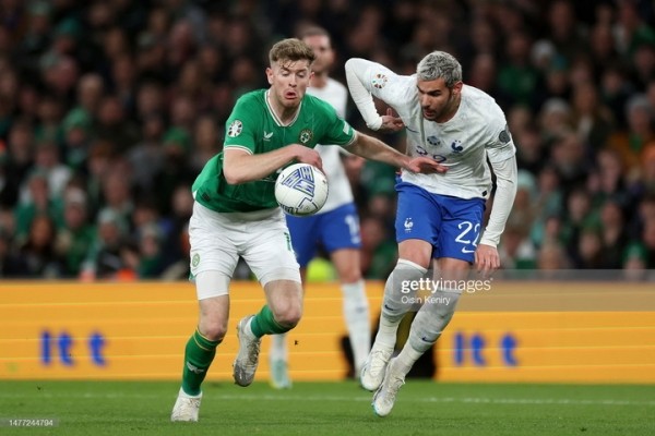 Футбол.  Квалификация ЧЕ-2024. Гол Бенжамена Повара принес сборной Франции гостевую победу над ирландцами
 