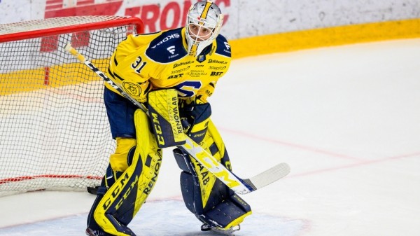 Хоккей.  НХЛ. Белорусский голкипер Никита Толопило подписал контракт новичка с "Ванкувер Кэнакс"
 