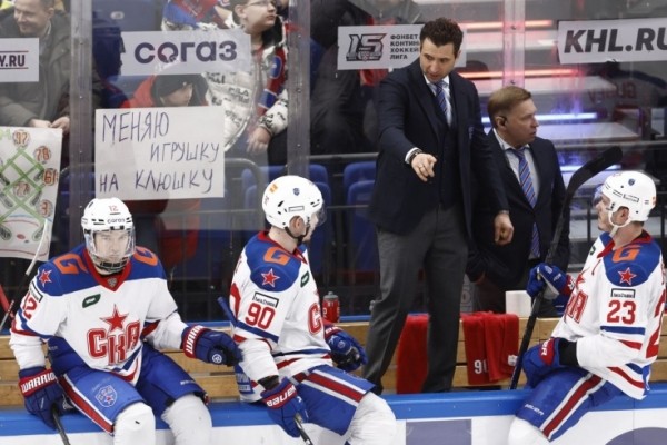 Хоккей.  Роман Ротенберг: надо помнить, что мы не в Эдмонтоне играем, а в России. Надо соблюдать правила хоккея, правила жизни
 