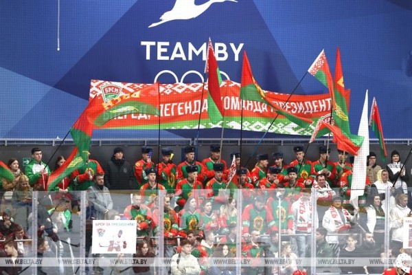 Хоккейная команда Президента в 14-й раз стала победителем любительского турнира Хоккейная команда Президента в 14-й раз стала победителем любительского турнира