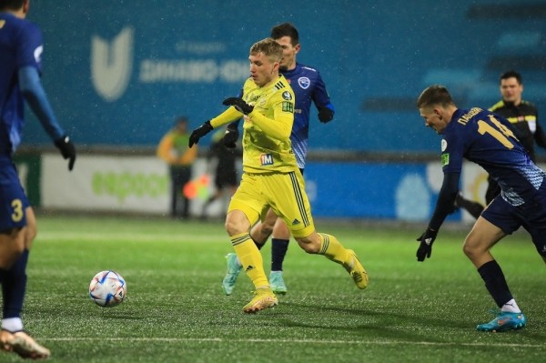 Футбол. БАТЭ одержал над минским "Динамо" 27 побед в высшей лиге. Кто выиграет в 20-м "класико" на городском?
Футбол. БАТЭ одержал над минским "Динамо" 27 побед в высшей лиге. Кто выиграет в 20-м "класико" на городском?