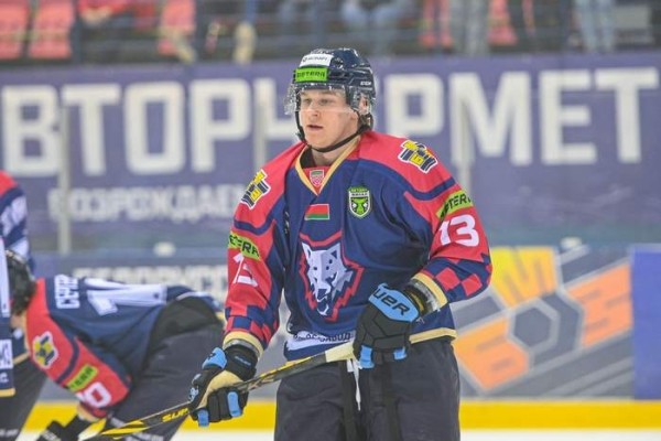 Хоккей.  Вадим Мороз: никто в команде не говорит, что мы повторяем прошлогоднюю историю. Просто играем, готовимся
 