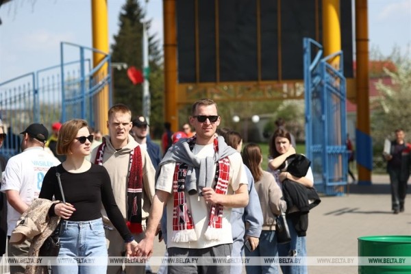 Праздник хоккея в Гродно: через несколько часов станет известен чемпион Беларуси