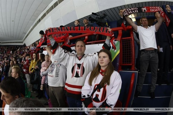 ФОТОФАКТ: Заключительный матч белорусской хоккейной экстралиги сезона-2022/23 проходит в Гродно