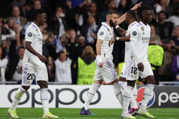 Футбол.  Лига чемпионов. "Реал" отправил два безответных мяча в ворота "Челси" в 1-м четвертьфинальном матче
 