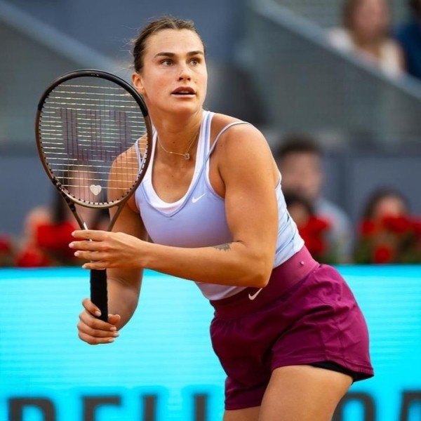 Теннис. Арина Соболенко переиграла Камилу Осорио в 1/16 финала турнира в Мадриде
Теннис. Арина Соболенко переиграла Камилу Осорио в 1/16 финала турнира в Мадриде