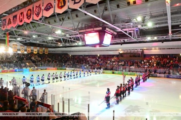 ФОТОФАКТ: Заключительный матч белорусской хоккейной экстралиги сезона-2022/23 проходит в Гродно