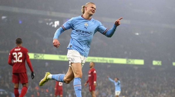 Футбол.  "Ливерпуль" одержал 80 побед над "Ман Сити" в чемпионате Англии, у "горожан" всего 45. Кто возьмет верх 1 апреля?
 