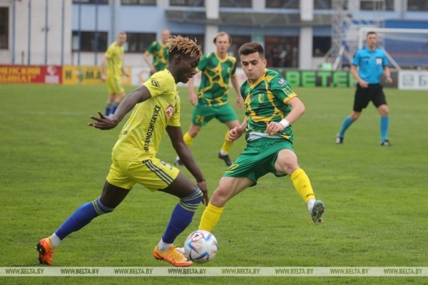 Футболисты "Немана" сыграли вничью с БАТЭ в домашнем полуфинале Кубка Беларуси