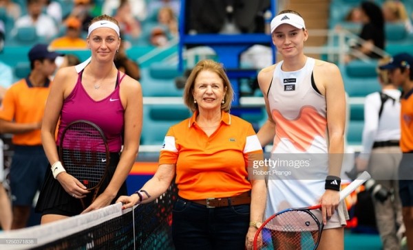 Теннис.  Елена Рыбакина упустила возможность выиграть "Солнечный дубль", уступив в финале турнира в Майами Петре Квитовой
 