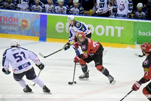 ФОТОФАКТ: Заключительный матч белорусской хоккейной экстралиги сезона-2022/23 проходит в Гродно