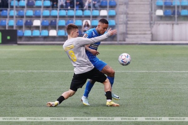 Минское "Динамо" продлило победную серию в чемпионате Беларуси Минское "Динамо" продлило победную серию в чемпионате Беларуси