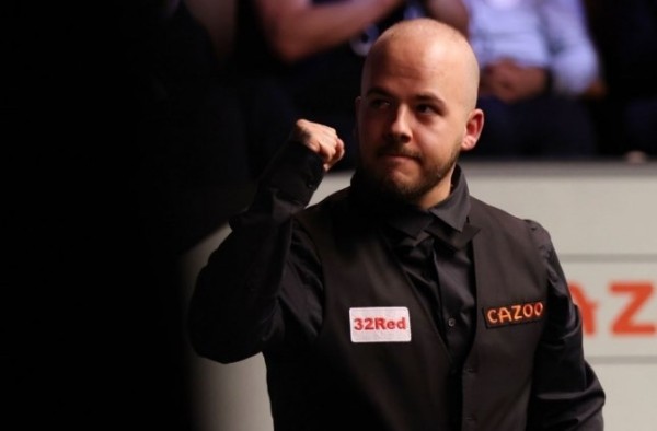 Разное. Снукер. Люка Бресель совершил чудо, отыгравшись со счета 5:14, и стал первым финалистом чемпионата мира
Разное. Снукер. Люка Бресель совершил чудо, отыгравшись со счета 5:14, и стал первым финалистом чемпионата мира