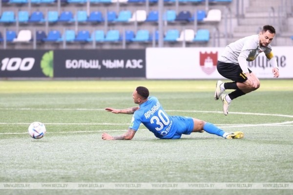 Минское "Динамо" продлило победную серию в чемпионате Беларуси Минское "Динамо" продлило победную серию в чемпионате Беларуси
