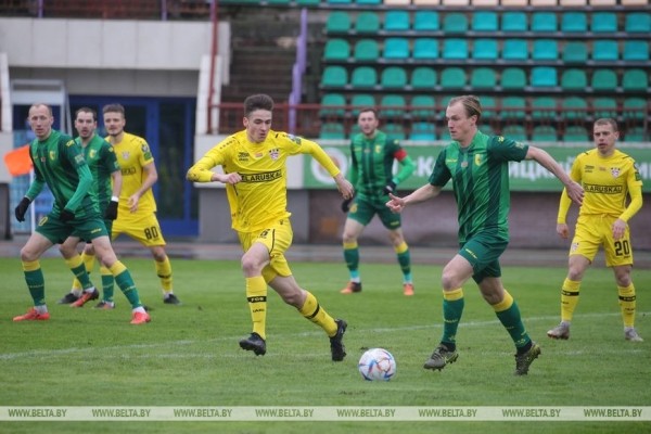 ФОТОФАКТ: Гродненский "Неман" уступил солигорскому "Шахтеру" во втором туре Чемпионата Беларуси по футболу ФОТОФАКТ: Гродненский "Неман" уступил солигорскому "Шахтеру" во втором туре Чемпионата Беларуси по футболу