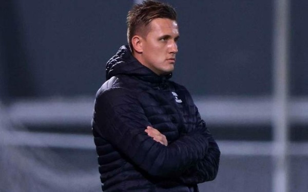 Футбол. "Арис" Алексея Шпилевского, добившись крупной гостевой победы над "Омонией", возглавил таблицу чемпионата Кипра
Футбол. "Арис" Алексея Шпилевского, добившись крупной гостевой победы над "Омонией", возглавил таблицу чемпионата Кипра