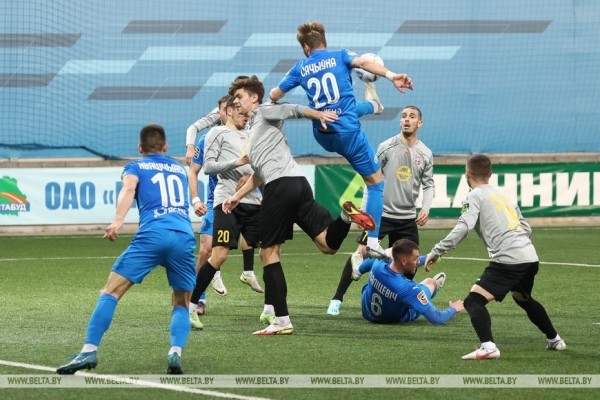 Минское "Динамо" продлило победную серию в чемпионате Беларуси Минское "Динамо" продлило победную серию в чемпионате Беларуси