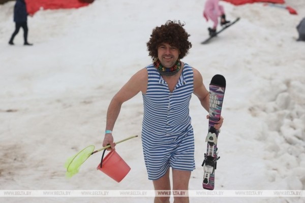 ФОТОФАКТ: В комплексе "Логойск" состоялось закрытие горнолыжного сезона