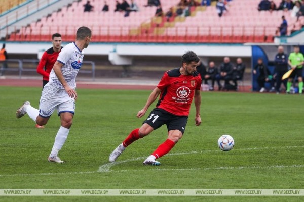 ФОТОФАКТ: Футболисты "Славии" одержали первую победу в чемпионате Беларуси по футболу ФОТОФАКТ: Футболисты "Славии" одержали первую победу в чемпионате Беларуси по футболу