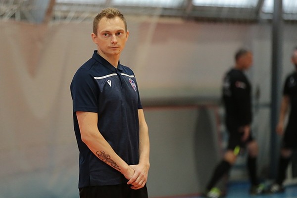 Разное.  Врач МФК "Минск": по клятве Гиппократа у врача должен быть лучший дом, не должно мыть мысли, как кормить семью...
&nbsp;