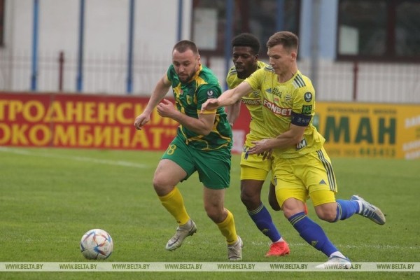 Футболисты "Немана" сыграли вничью с БАТЭ в домашнем полуфинале Кубка Беларуси