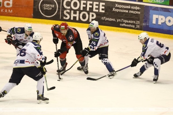 ФОТОФАКТ: Заключительный матч белорусской хоккейной экстралиги сезона-2022/23 проходит в Гродно