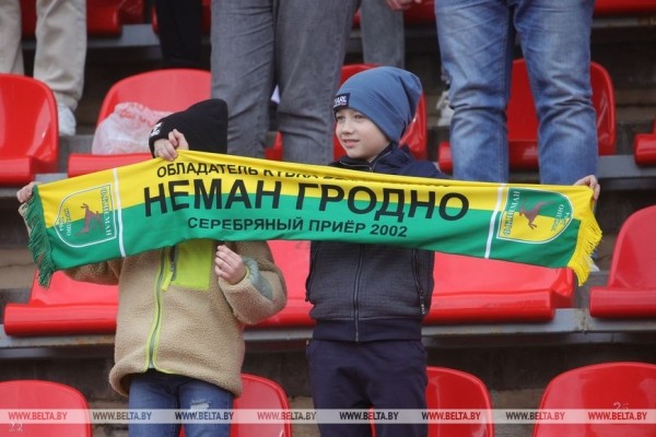Футболисты "Немана" сыграли вничью с БАТЭ в домашнем полуфинале Кубка Беларуси