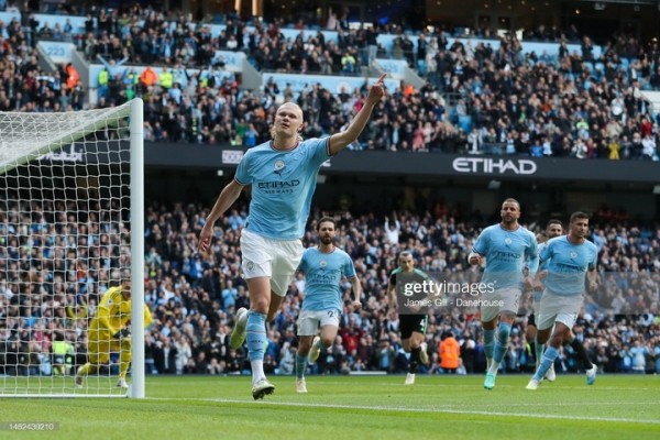 Футбол.  Чемпионат Англии. Дубль Эрлинга Холанда принес "Манчестер Сити" домашнюю победу над "Лестером"
 