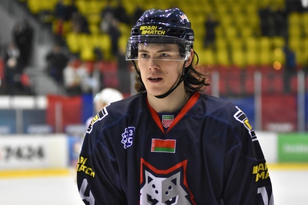 Хоккей. Экс-игрок жлобинского "Металлурга" Данил Мокрушев избил соседа своей подруги
Хоккей. Экс-игрок жлобинского "Металлурга" Данил Мокрушев избил соседа своей подруги