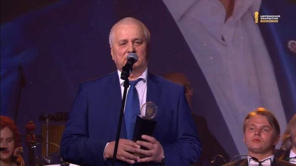 Хоккей. Анатолий Варивончик — о втором месте: понимаю, что ребята отдавались игре полностью. Не скажу, что больно, но обидно
Хоккей. Анатолий Варивончик — о втором месте: понимаю, что ребята отдавались игре полностью. Не скажу, что больно, но обидно