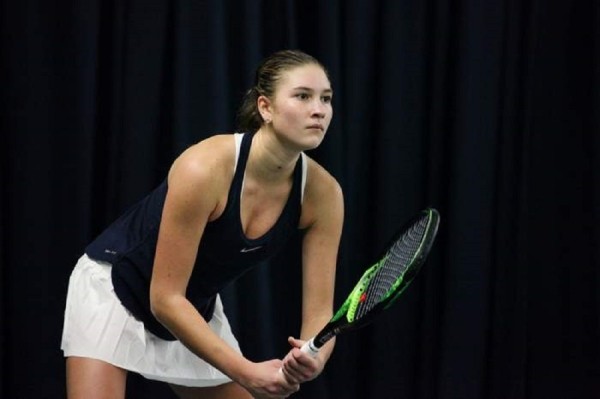 Теннис.  Юлия Готовко вышла в четвертьфинал турнира ITF в Португалии
 