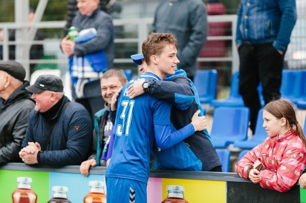 Футбол.  Чемпионат Беларуси. "Слуцк" и "Белшина" откроют 6-й тур. Онлайн — в 17.30
  