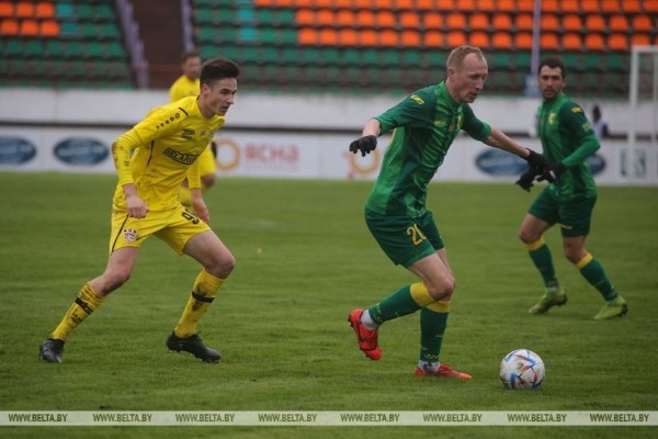 ФОТОФАКТ: Гродненский "Неман" уступил солигорскому "Шахтеру" во втором туре Чемпионата Беларуси по футболу ФОТОФАКТ: Гродненский "Неман" уступил солигорскому "Шахтеру" во втором туре Чемпионата Беларуси по футболу