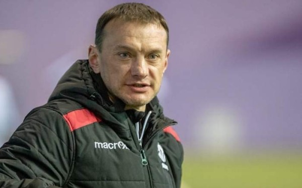 Футбол.  Источник: Александр Юревич возглавит брестское "Динамо"
 