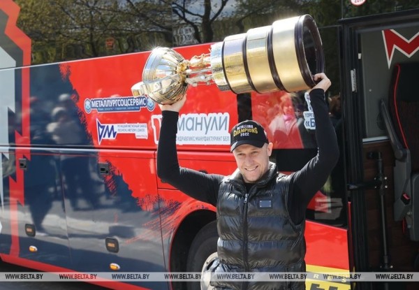 Автор победного гола "Металлурга" о вере в успех до последнего и сумасшедшей поддержке болельщиков Автор победного гола "Металлурга" о вере в успех до последнего и сумасшедшей поддержке болельщиков